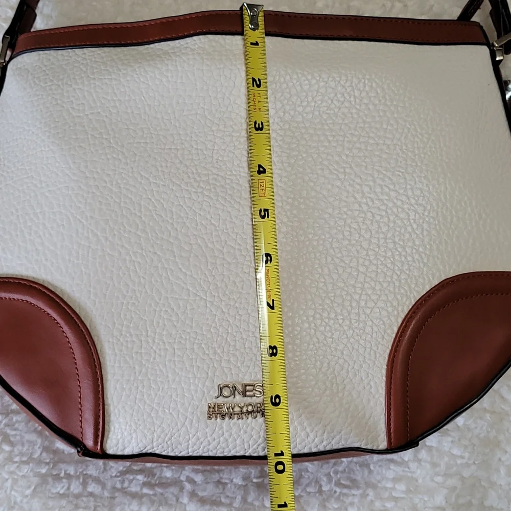 NEW Shoulder Bag Jones New York Signature Color Block Pebbled Ivory Faux Leather